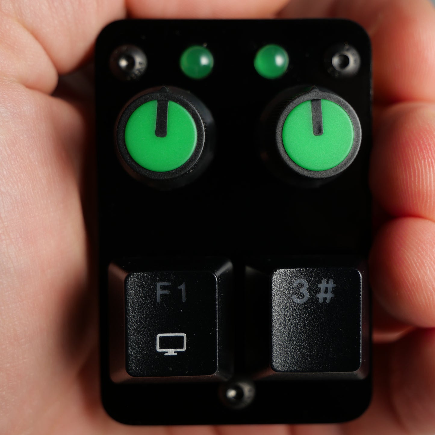 rightHandMidi Black