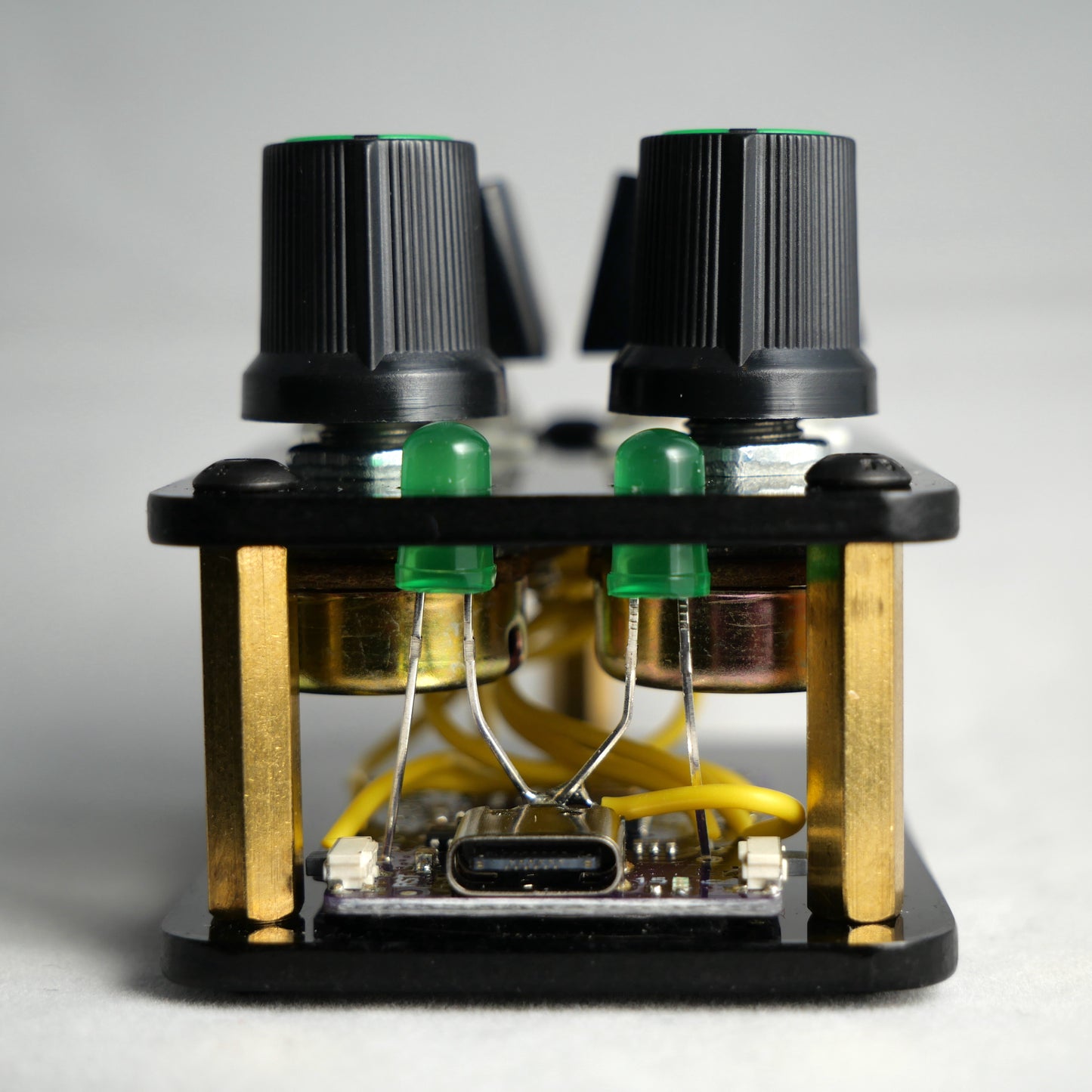 rightHandMidi Black