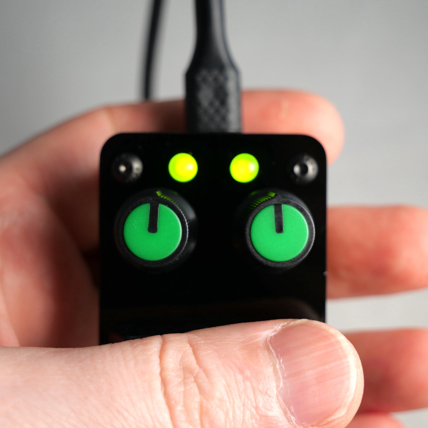 rightHandMidi Black
