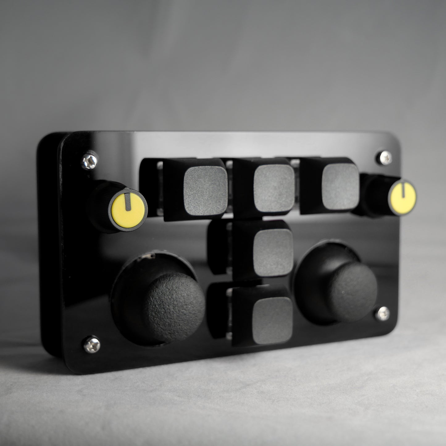 madMidi Black