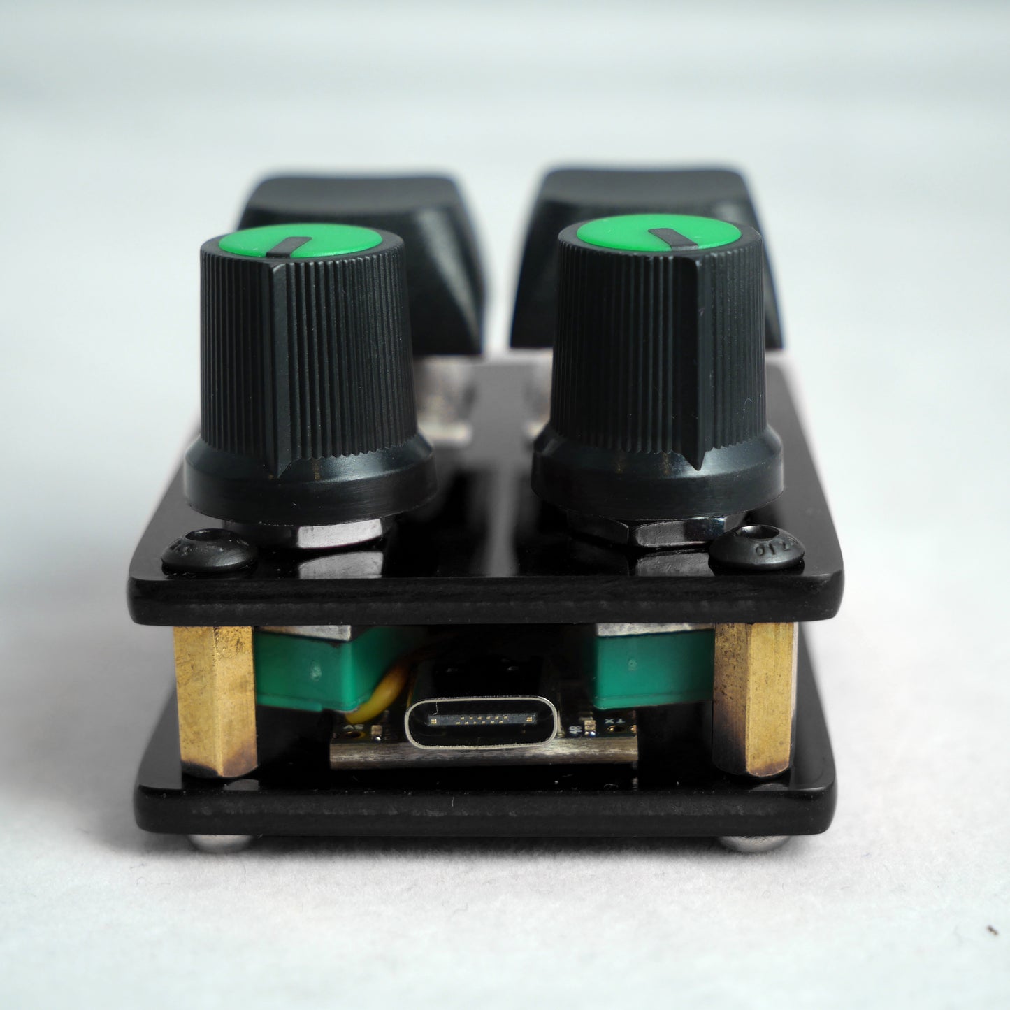 midiMe Black