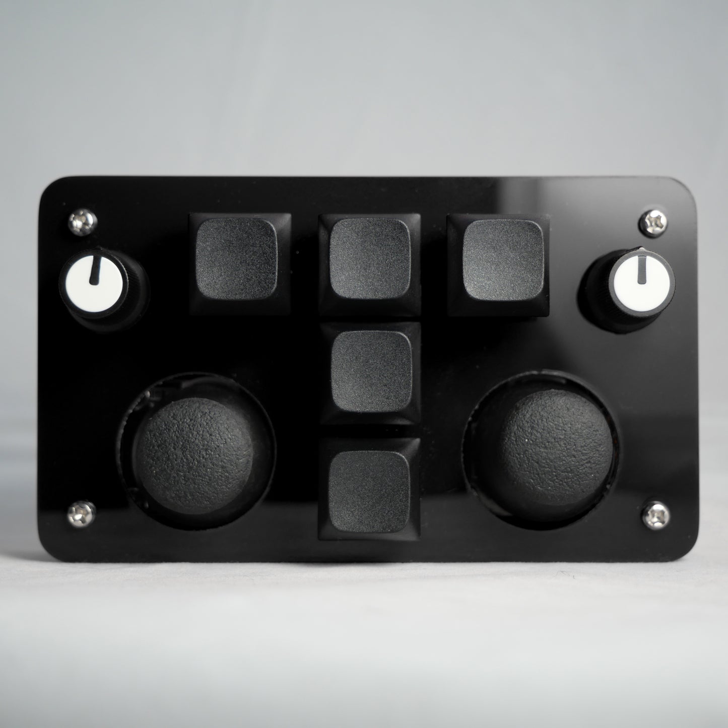 madMidi Black