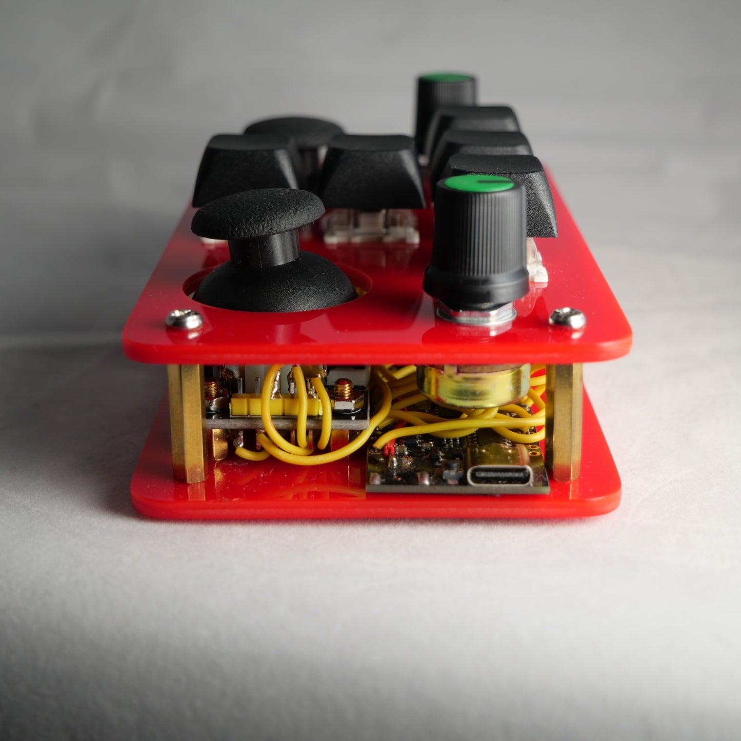 madMidi Red